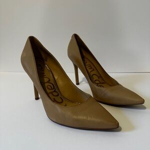 Sam Edelman Women's Tan Pumps
